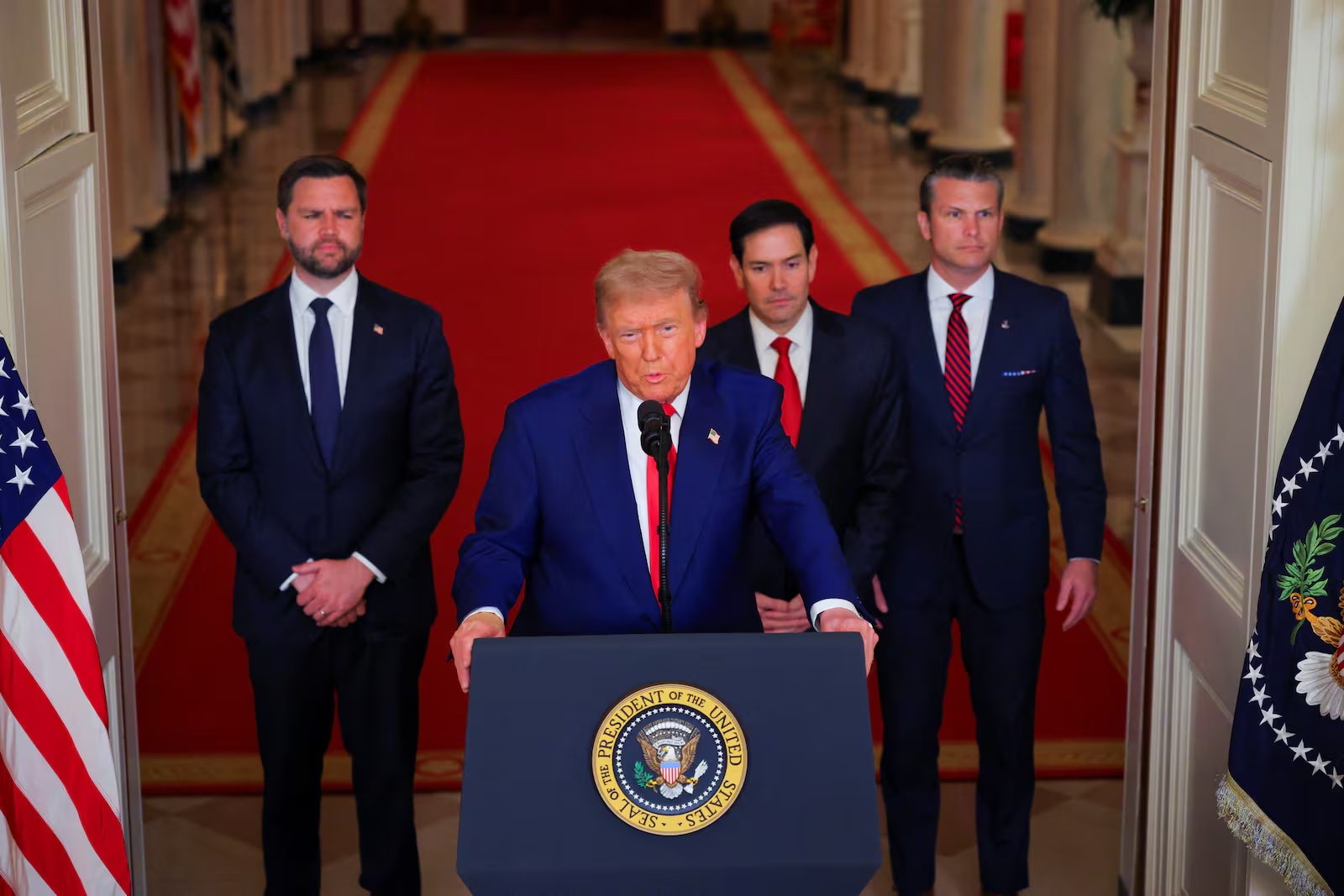 ‘Ou haverá paz ou haverá tragédia para o Irã’, diz Trump em pronunciamento após ataques